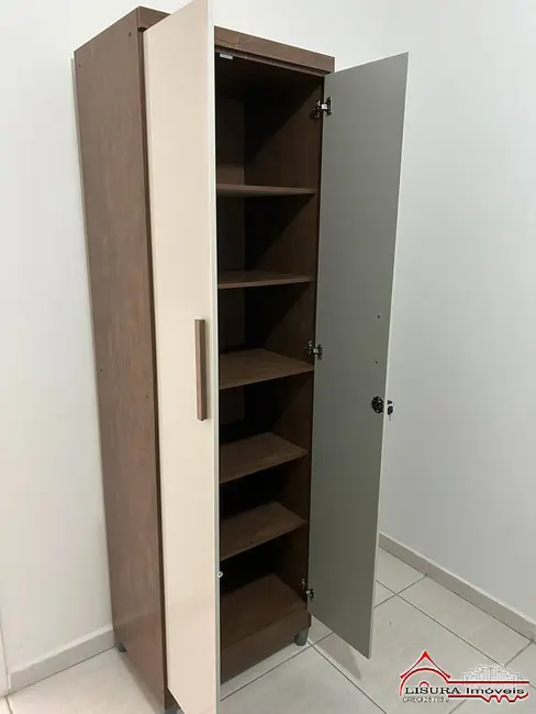 Apartamento com 2 quartos para alugar, 49m2 em Loteamento Villa Branca, Jacarei - SP - imagem 4 Foto 4 de Apartamento com 2 quartos para alugar, 49m2 em Loteamento Villa Branca, Jacarei - SP