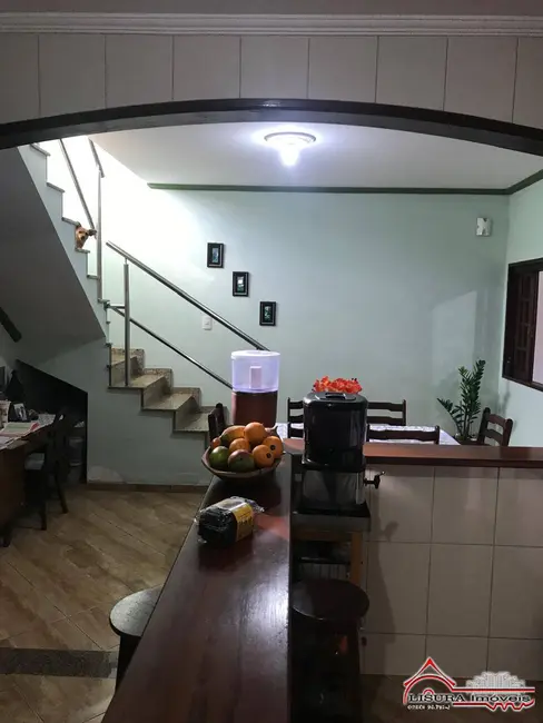 Foto 8 de Casa com 2 quartos à venda, 100m2 em Parque dos Príncipes, Jacarei - SP