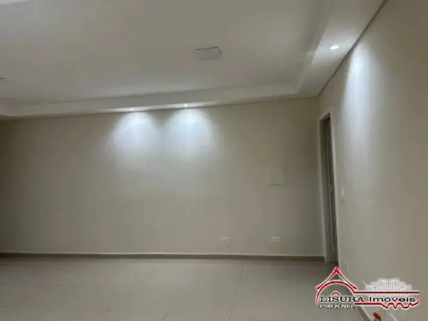 Foto 6 de Casa com 2 quartos à venda, 49m2 em Parque Califórnia, Jacarei - SP