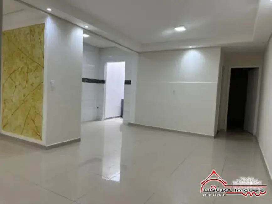 Foto 3 de Casa com 2 quartos à venda, 49m2 em Parque Califórnia, Jacarei - SP