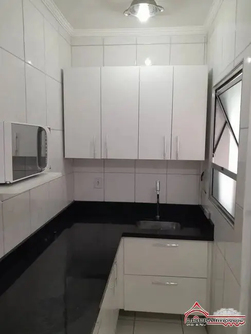 Foto 3 de Casa de Condomínio com 2 quartos à venda, 76m2 em Jardim Jacinto, Jacarei - SP