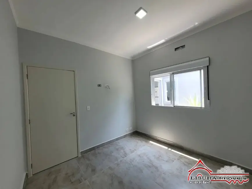 Foto 9 de Casa à venda, 131m2 em Jardim Altos de Santana II, Jacarei - SP