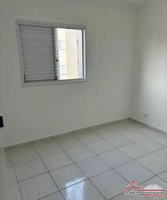 Foto 3 de Apartamento com 2 quartos para alugar, 43m2 em Jardim Maria Amélia, Jacarei - SP
