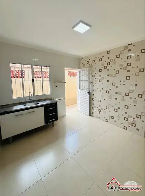 Foto 4 de Casa com 2 quartos à venda, 70m2 em Parque Santo Antônio, Jacarei - SP