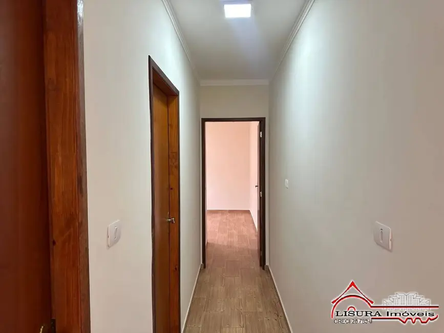 Foto 8 de Casa com 2 quartos à venda, 70m2 em Parque Santo Antônio, Jacarei - SP