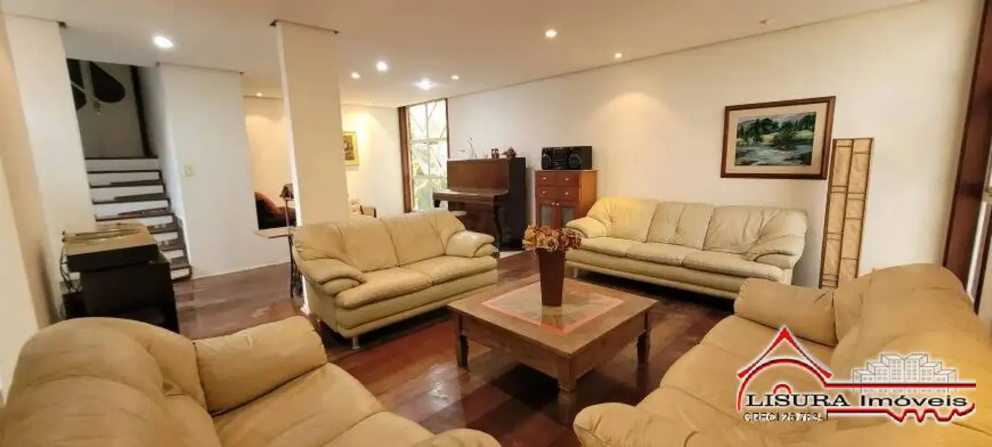 Casa de Condomínio com 4 quartos à venda, 430m2 em Jacarei - SP - imagem 4 Foto 4 de Casa de Condomínio com 4 quartos à venda, 430m2 em Jacarei - SP