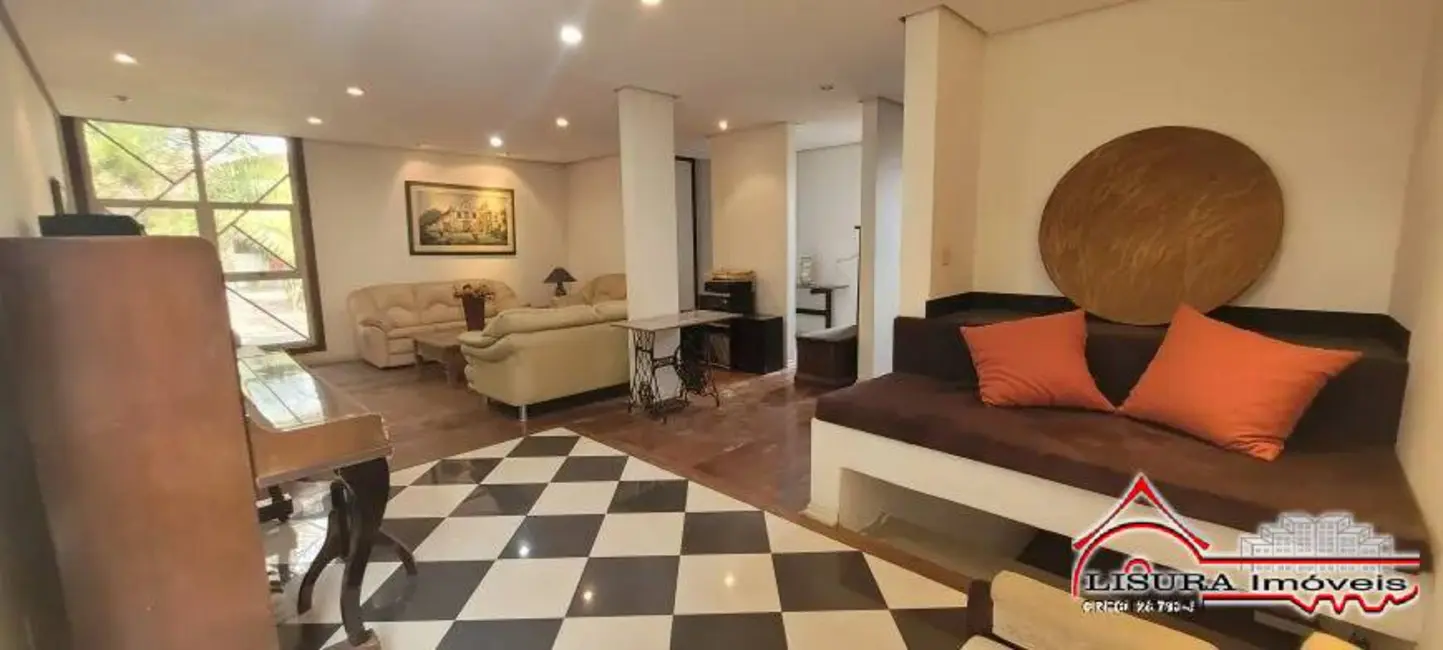 Casa de Condomínio com 4 quartos à venda, 430m2 em Jacarei - SP - imagem 3 Foto 3 de Casa de Condomínio com 4 quartos à venda, 430m2 em Jacarei - SP