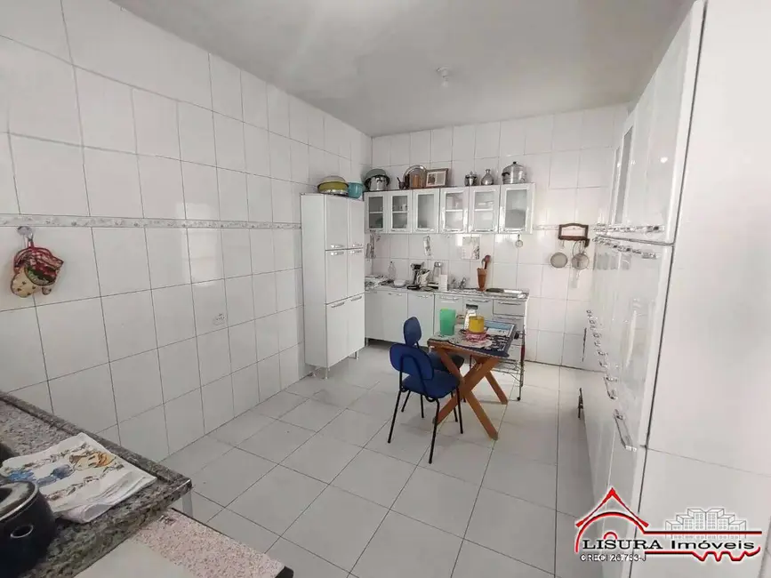 Foto 9 de Casa com 3 quartos à venda, 183m2 em Jardim Paraíba, Jacarei - SP