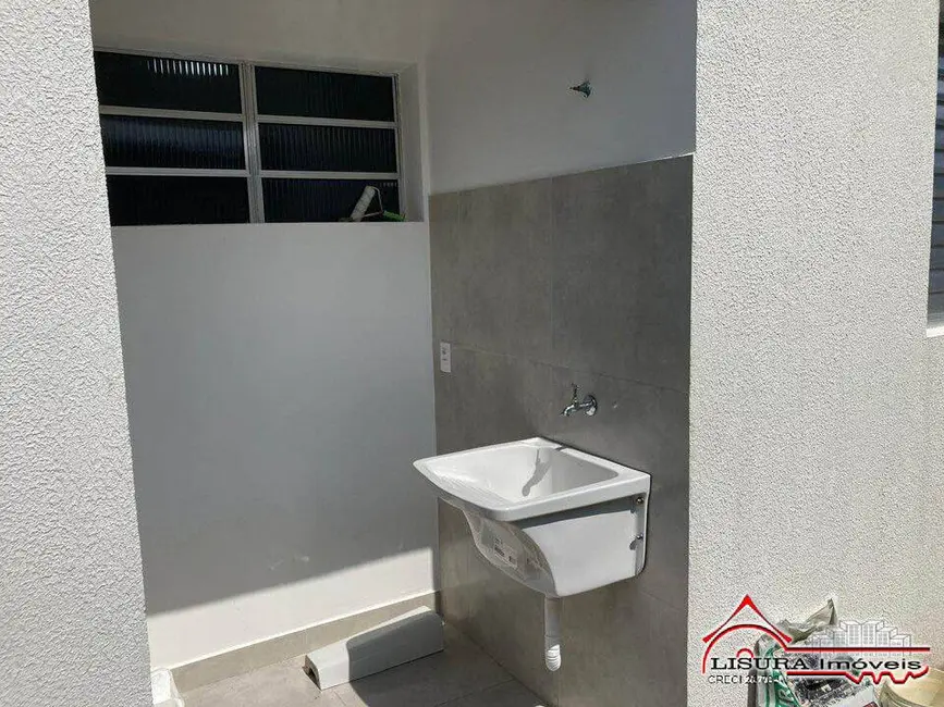 Foto 8 de Casa com 2 quartos à venda, 60m2 em Jacarei - SP