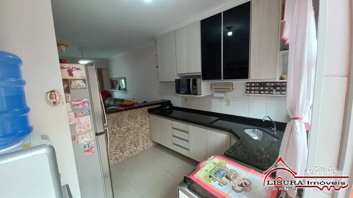Foto 4 de Casa de Condomínio com 2 quartos à venda, 81m2 em Jardim Colônia, Jacarei - SP