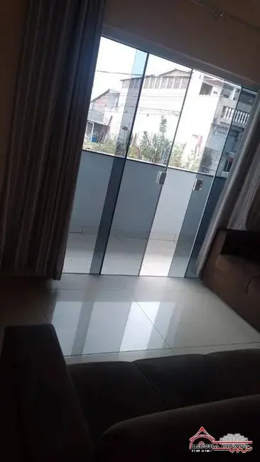 Foto 4 de Casa com 3 quartos à venda, 150m2 em Primeiro de Maio, Jacarei - SP