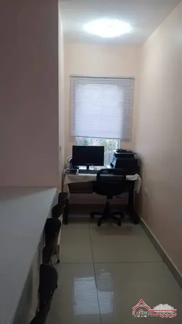 Foto 5 de Casa com 3 quartos à venda, 150m2 em Primeiro de Maio, Jacarei - SP