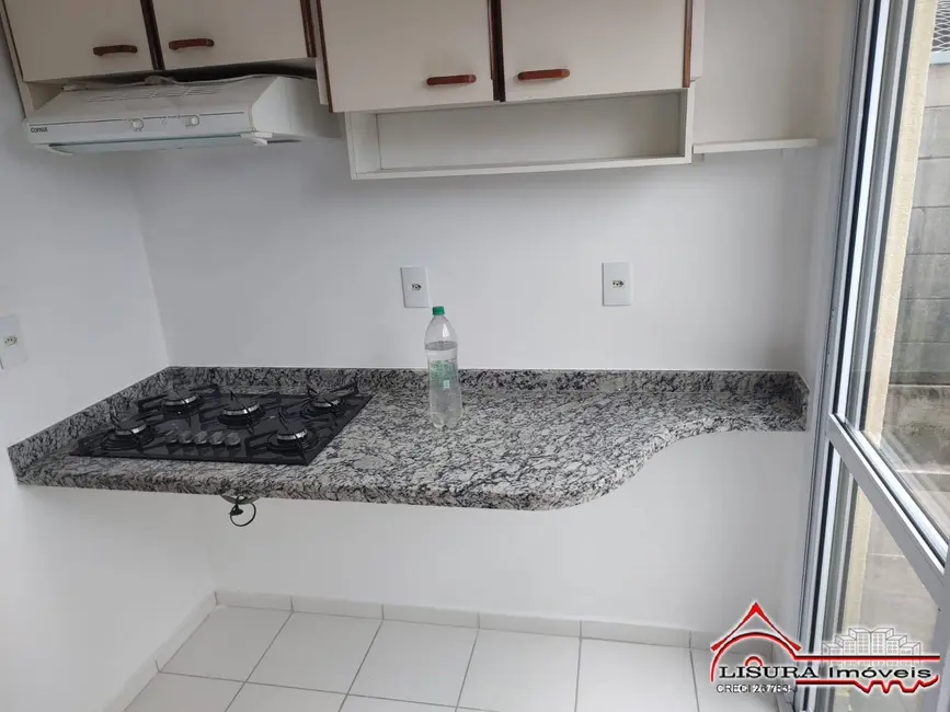 Foto 2 de Casa de Condomínio com 2 quartos à venda, 56m2 em Jardim Colônia, Jacarei - SP