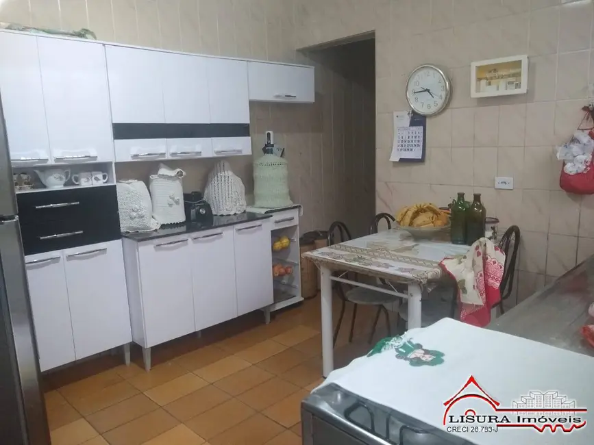 Foto 2 de Casa com 2 quartos à venda, 97m2 em Jardim Nova Esperança, Jacarei - SP