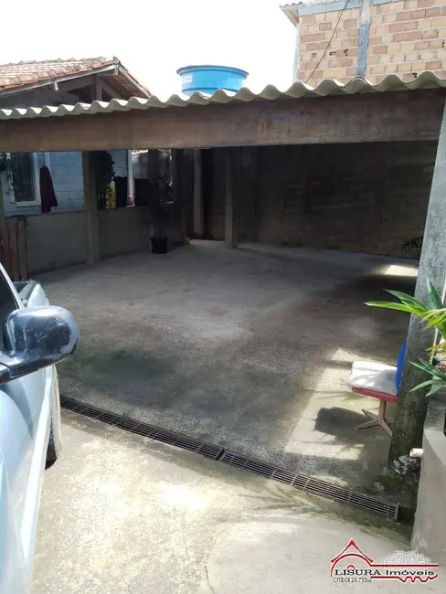 Foto 2 de Chácara com 2 quartos à venda, 92m2 em Veraneio Ijal, Jacarei - SP