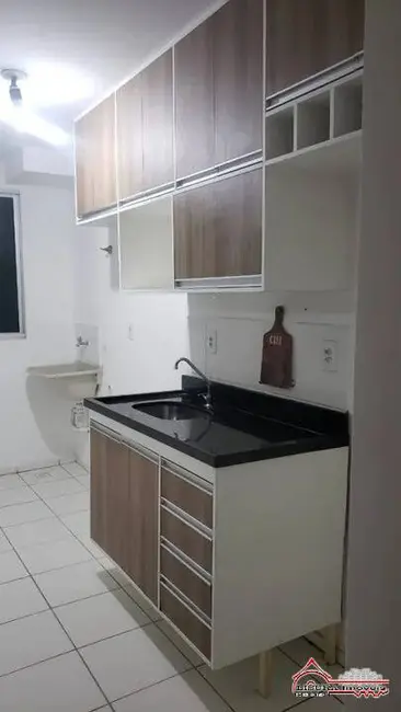 Foto 1 de Apartamento com 2 quartos para alugar, 47m2 em Loteamento Villa Branca, Jacarei - SP