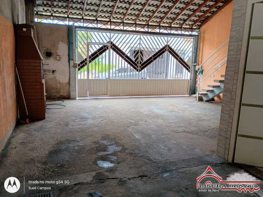 Foto 2 de Casa com 3 quartos à venda, 186m2 em Residencial Parque dos Sinos, Jacarei - SP