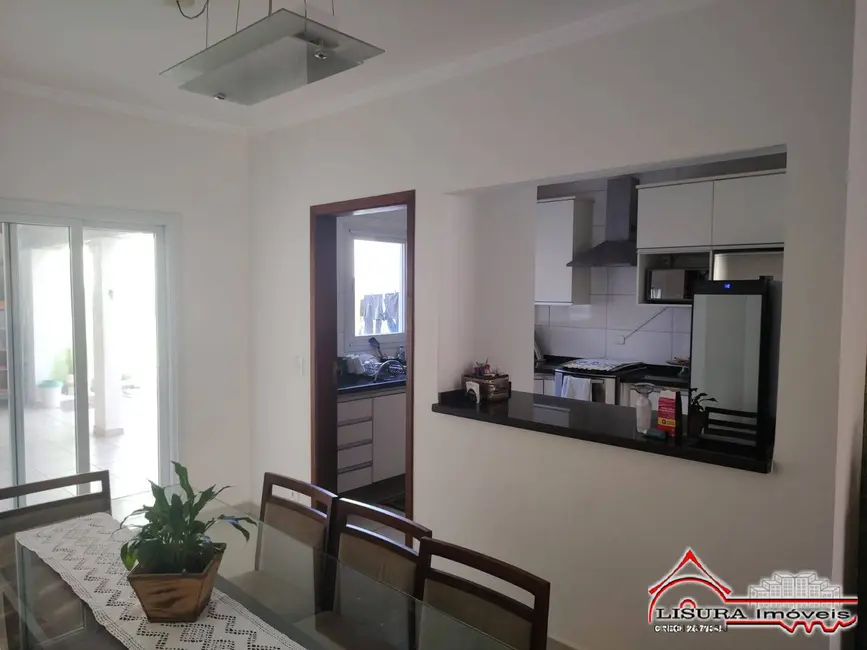 Foto 9 de Casa de Condomínio com 4 quartos à venda, 177m2 em Jardim Santa Maria, Jacarei - SP