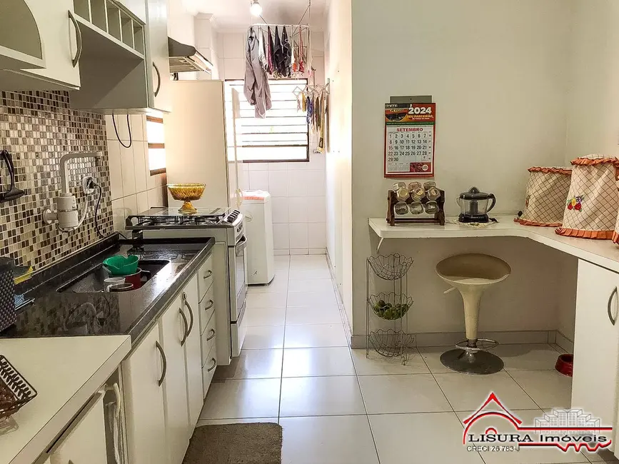 Foto 6 de Apartamento com 3 quartos à venda, 88m2 em Jardim Califórnia, Jacarei - SP