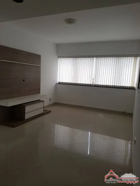 Foto 2 de Apartamento com 3 quartos para alugar, 179m2 em Centro, Jacarei - SP