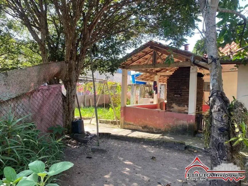 Foto 6 de Chácara com 3 quartos à venda, 137m2 em Jardim São Gabriel, Jacarei - SP