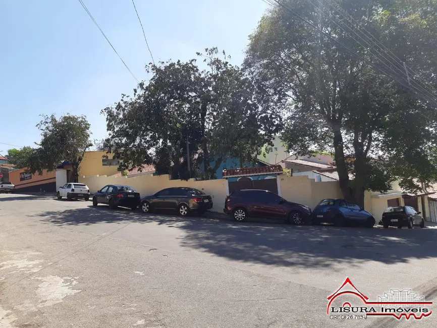 Foto 5 de Casa com 3 quartos à venda, 598m2 em Parque Santo Antônio, Jacarei - SP