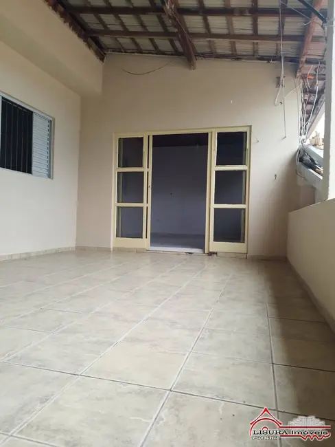 Foto 3 de Casa com 2 quartos para alugar em Jardim Colônia, Jacarei - SP