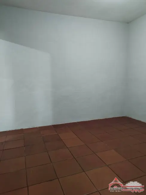 Foto 5 de Casa com 2 quartos para alugar em Jardim Colônia, Jacarei - SP