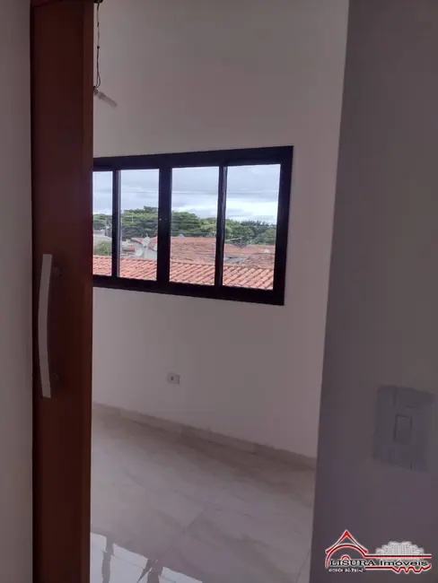 Foto 14 de Casa à venda, 137m2 em Jardim Califórnia, Jacarei - SP