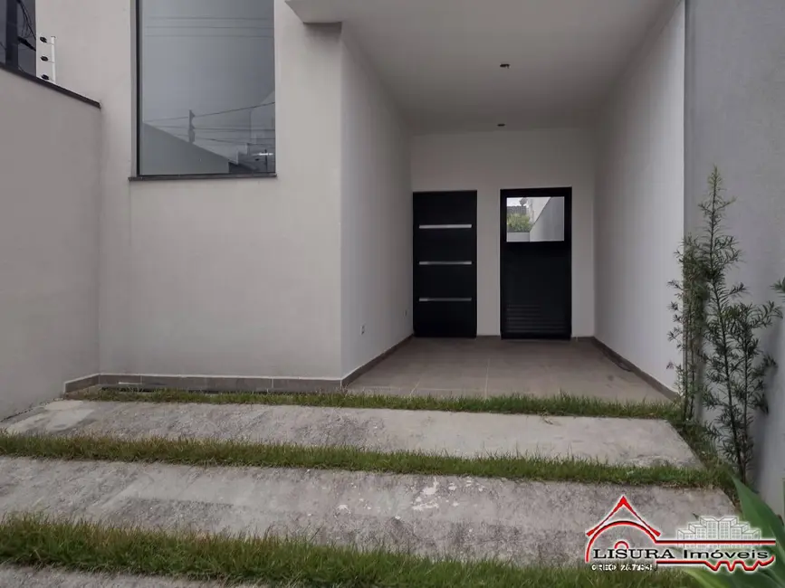 Foto 3 de Casa à venda, 137m2 em Jardim Califórnia, Jacarei - SP