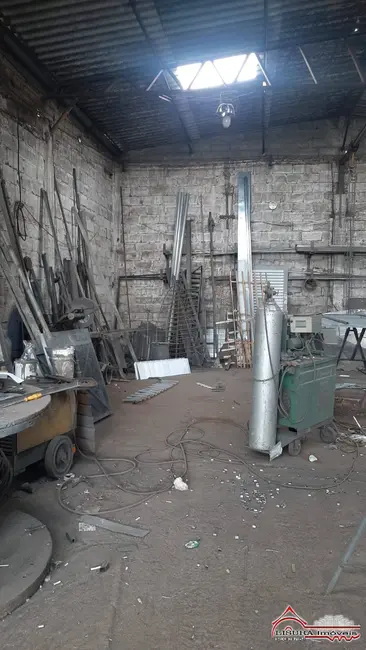 Foto 4 de Armazém / Galpão à venda, 224m2 em Parque dos Príncipes, Jacarei - SP