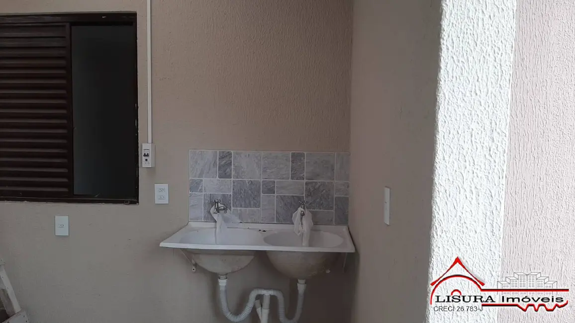 Foto 5 de Casa com 2 quartos à venda, 80m2 em Vila Pinheiro, Jacarei - SP