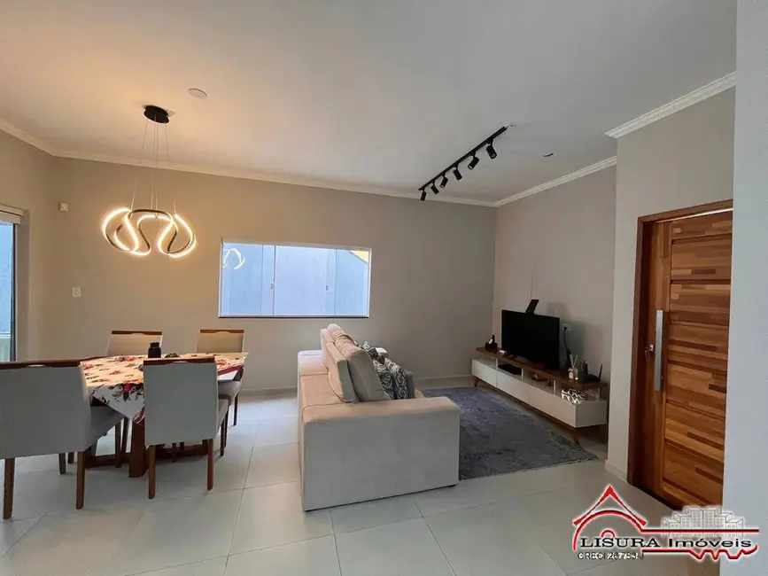 Foto 4 de Casa com 2 quartos à venda, 250m2 em Loteamento Villa Branca, Jacarei - SP