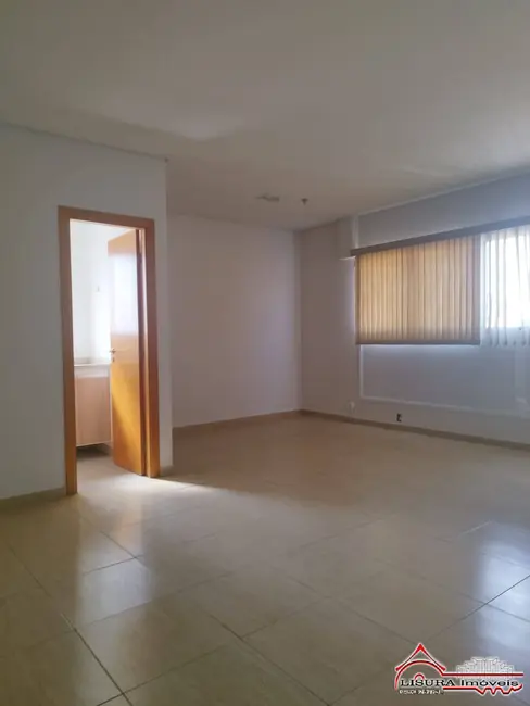 Sala Comercial para alugar, 39m2 em Centro, Jacarei - SP - imagem 2 Foto 2 de Sala Comercial para alugar, 39m2 em Centro, Jacarei - SP