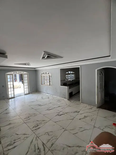 Foto 1 de Casa com 5 quartos à venda, 500m2 em Loteamento Villa Branca, Jacarei - SP