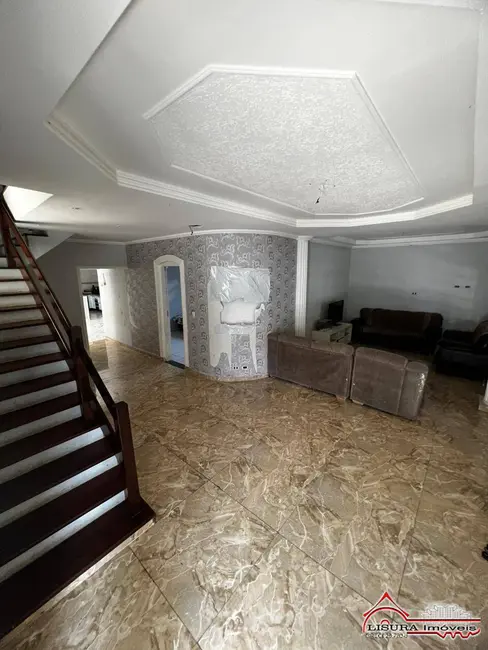 Foto 2 de Casa com 5 quartos à venda, 500m2 em Loteamento Villa Branca, Jacarei - SP