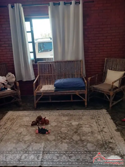 Chácara com 3 quartos à venda, 389m2 em Guararema - SP - imagem 4 Foto 4 de Chácara com 3 quartos à venda, 389m2 em Guararema - SP