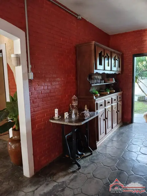 Chácara com 3 quartos à venda, 389m2 em Guararema - SP - imagem 9 Foto 9 de Chácara com 3 quartos à venda, 389m2 em Guararema - SP