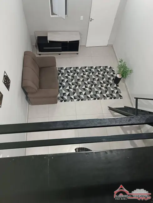 Foto 3 de Casa com 1 quarto para alugar, 30m2 em Jardim Colônia, Jacarei - SP