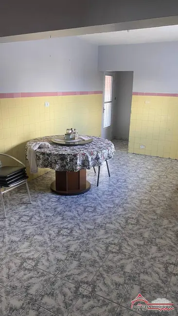 Foto 3 de Casa com 3 quartos para alugar, 109m2 em Centro, Jacarei - SP