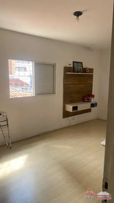 Foto 1 de Casa com 3 quartos para alugar, 109m2 em Centro, Jacarei - SP