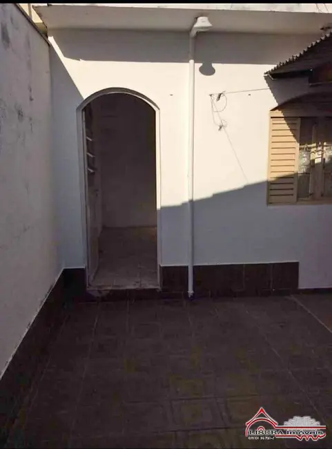 Foto 8 de Casa com 3 quartos à venda em Parque Santo Antônio, Jacarei - SP