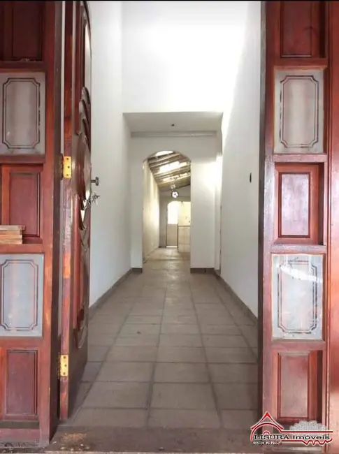 Foto 2 de Casa com 3 quartos à venda em Parque Santo Antônio, Jacarei - SP