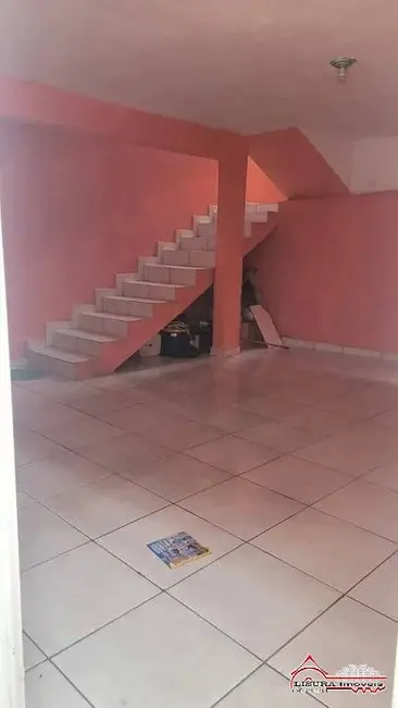 Foto 2 de Casa com 2 quartos para alugar, 100m2 em Cidade Salvador, Jacarei - SP