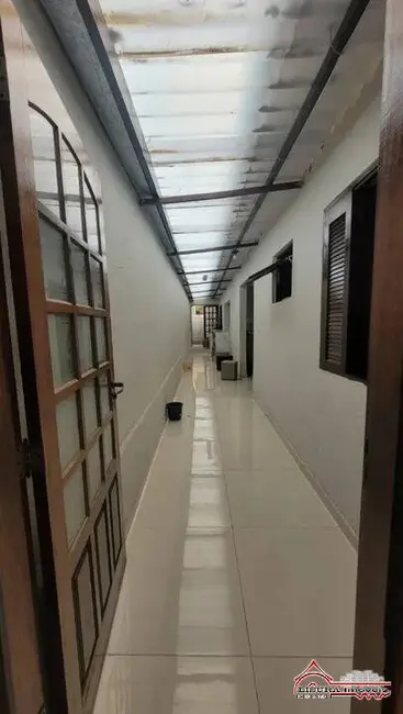 Foto 8 de Casa com 2 quartos para alugar, 100m2 em Cidade Salvador, Jacarei - SP