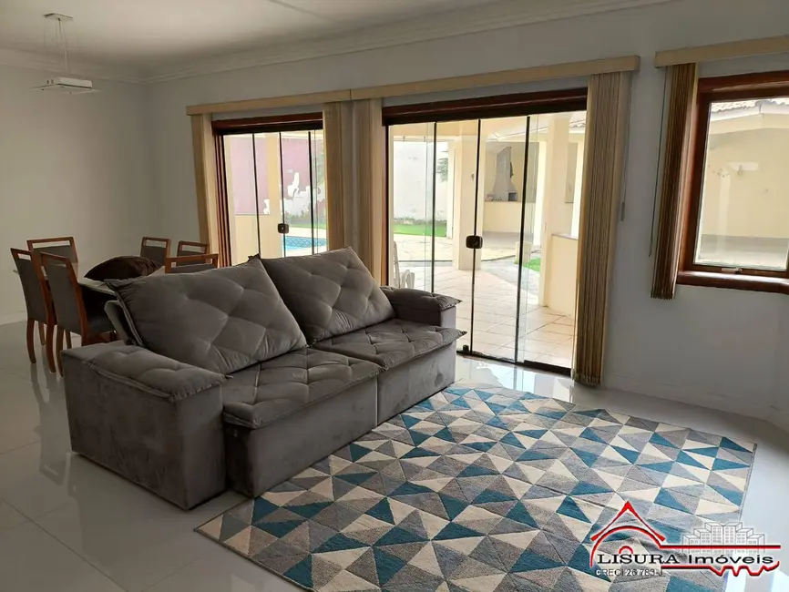 Foto 4 de Casa com 3 quartos à venda, 237m2 em Jardim América, Jacarei - SP