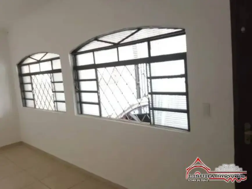 Foto 4 de Casa com 3 quartos para alugar, 220m2 em Conjunto São Benedito, Jacarei - SP