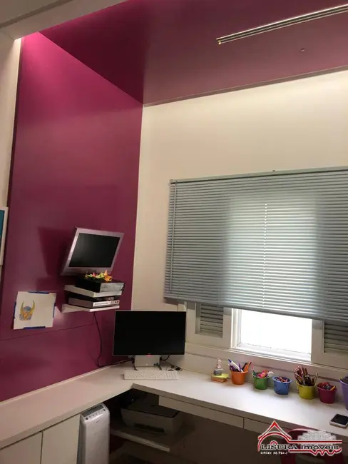 Foto 9 de Casa com 5 quartos à venda, 237m2 em Jardim América, Jacarei - SP