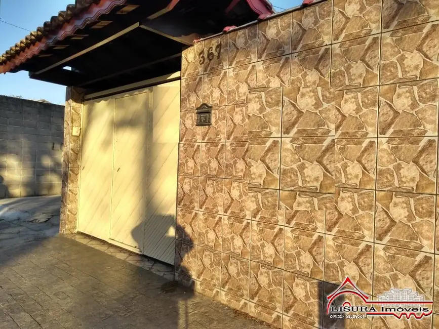 Foto 2 de Casa com 2 quartos à venda, 150m2 em Parque Santo Antônio, Jacarei - SP