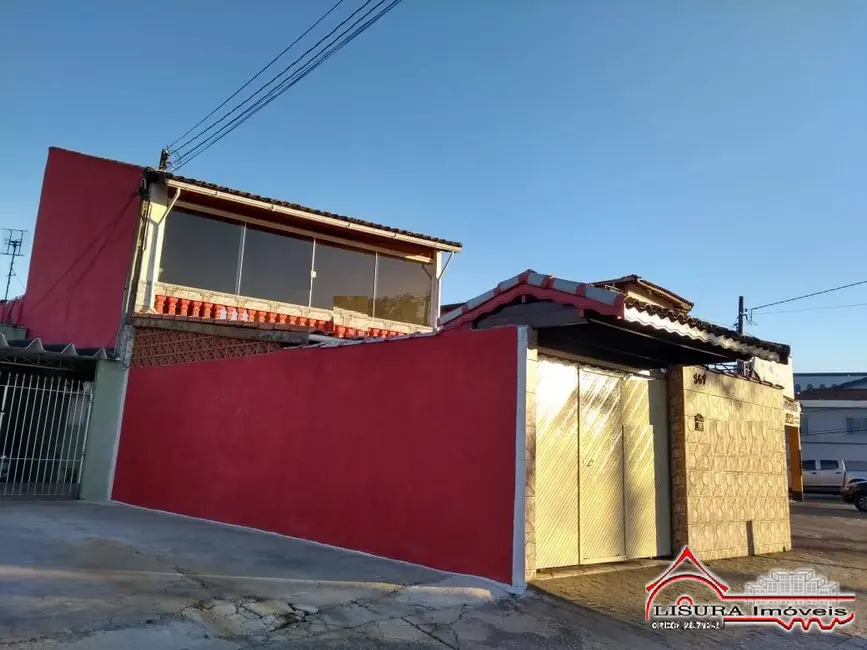 Foto 3 de Casa com 2 quartos à venda, 150m2 em Parque Santo Antônio, Jacarei - SP